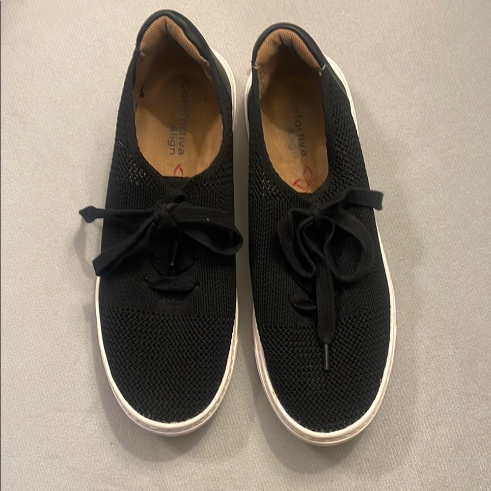 Comfortiva Women's Black Sneakers